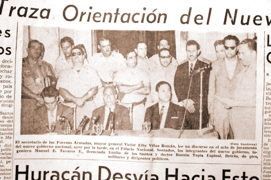JURAMENTACION DEL TRIUNVIRATO 1963._02