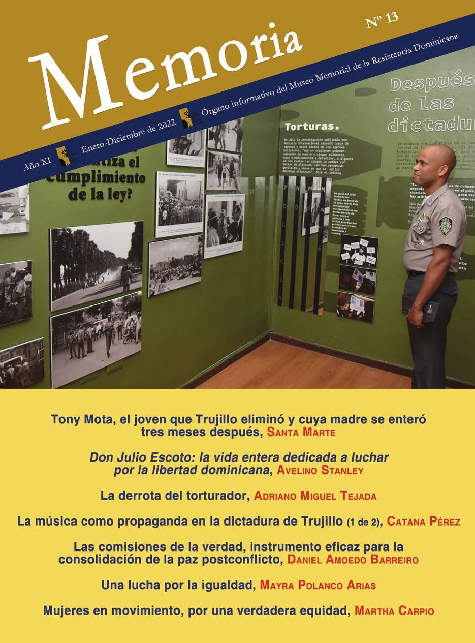 Portada de Revista Memoria 13